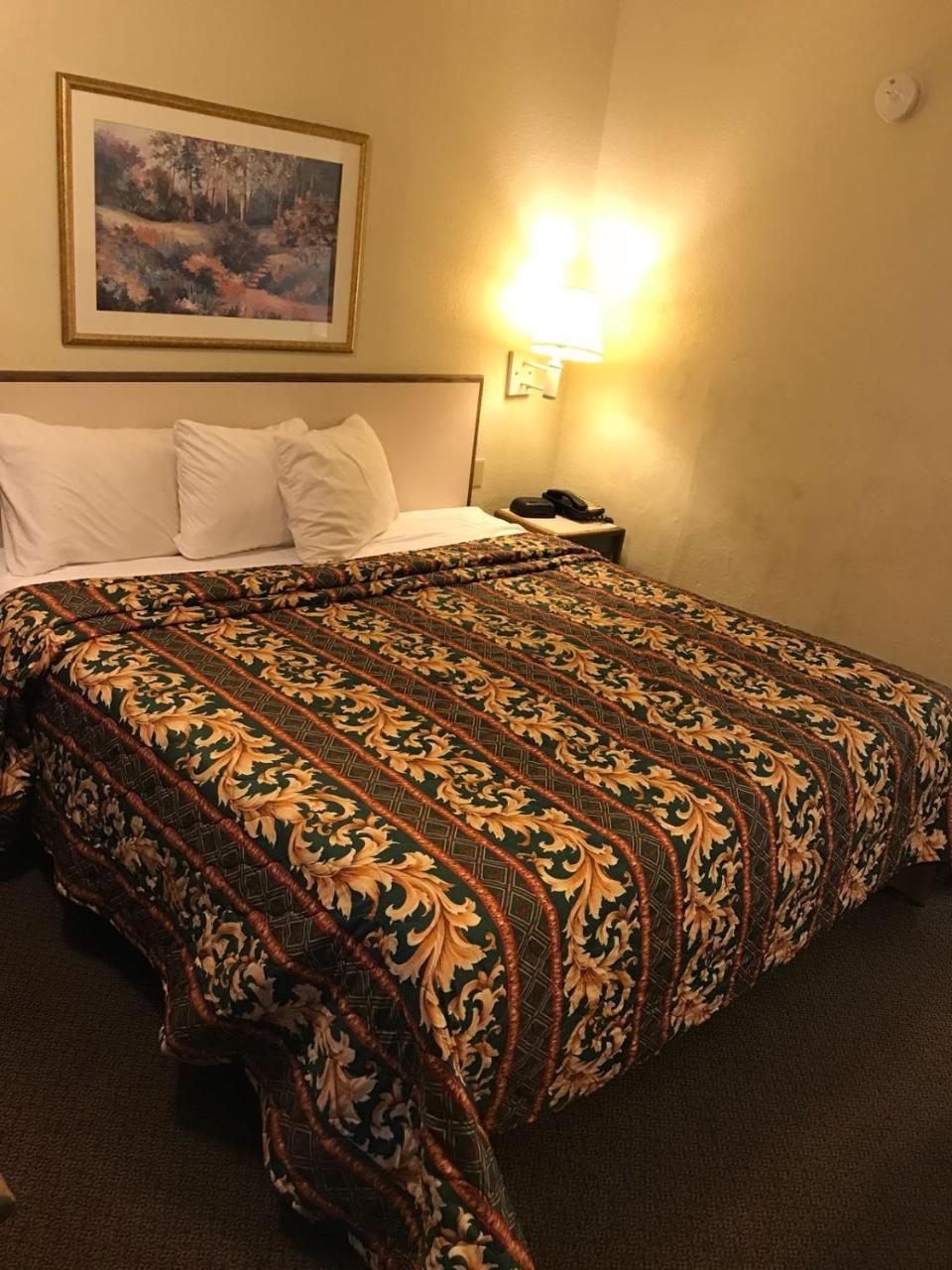 Key Inn Motel - Уудбъри Екстериор снимка